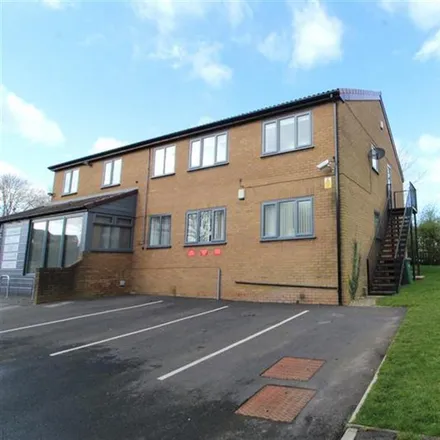 Rent this 3 bed apartment on Manor House Croft in Leeds, LS16 8LY