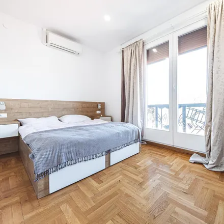 Image 2 - Mesnička ulica 2, 10000 City of Zagreb, Croatia - Apartment for rent