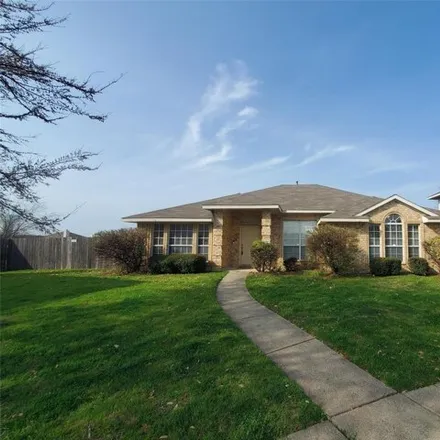 Rent this 3 bed house on 1599 Cardigan Lane in Lancaster, TX 75134