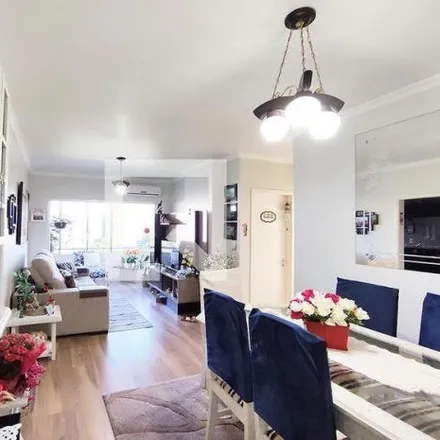 Rent this 2 bed apartment on Clínica Gilberto Cardoso in Rua Saldanha Marinho 16, Centro