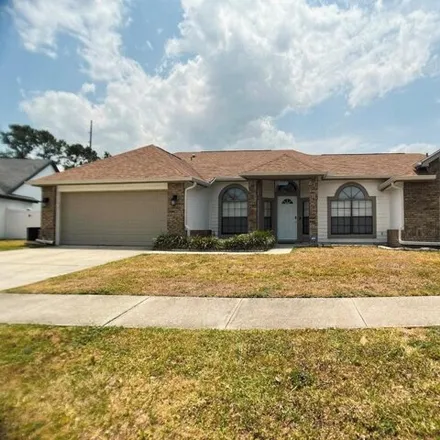 Rent this 4 bed house on 12743 Newfield Drive in Orange County, FL 32837