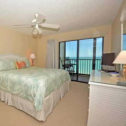 Rent this 2 bed condo on Englewood in FL, 34223
