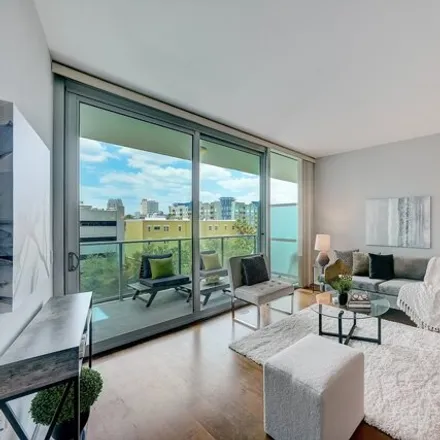 Image 4 - The Place at Channelside, 912 Channelside Drive, Estuary, Tampa, FL 33602, USA - Condo for sale