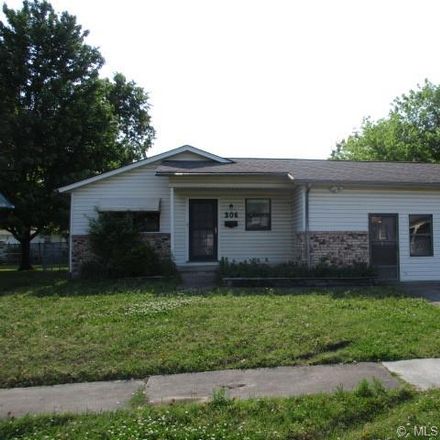 Rent this 3 bed house on 306 North Beaumont Street in Owasso, OK 74055