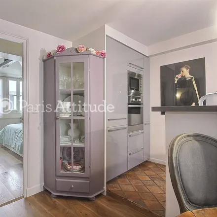 Image 6 - 5 Rue Saint-Sauveur, 75002 Paris, France - Apartment for rent