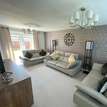 Rent this 4 bed house on Field Leys Way in Wanlip, LE4 3EL