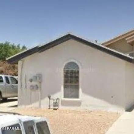 Rent this 3 bed house on 131 Tierra Vista Drive in Sunland Park, NM 88008