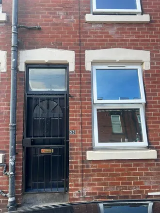 Rent this 2 bed townhouse on Claremont Street in Leeds, LS12 3EE