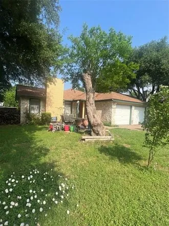 Buy this 3 bed house on 2049 Wagongap Drive in Round Rock, TX 78681