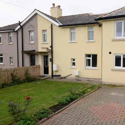 Rent this 3 bed duplex on Branch Road in Skipton, BD23 2BX