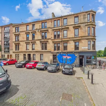 Rent this 2 bed apartment on Regent Moray Street in Glasgow, G3 8AQ
