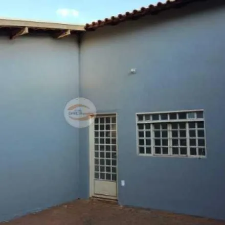 Rent this studio house on Farmácia Parque in Rua Pedro Amaral, Boa Vista