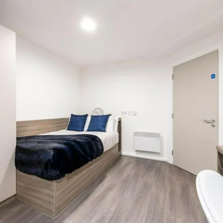 Image 3 - Block 3, Hollis Croft, Sheffield, S1 4NQ, United Kingdom - House for rent