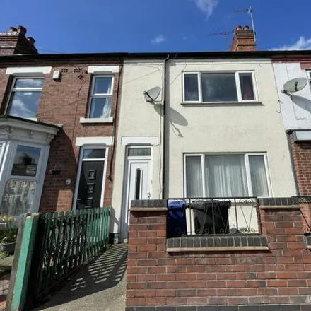 Buy this 3 bed townhouse on Calais Road in Burton-on-Trent, DE13 0UG