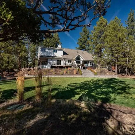 Image 7 - 1672 Northwest Promontory Drive, Bend, OR 97703, USA - House for sale