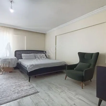 Rent this 3 bed apartment on Kazım Karabekir Caddesi in 34528 Beylikdüzü, Turkey