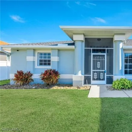 Image 7 - 435 Southeast 13th Street, Cape Coral, FL 33990, USA - House for sale