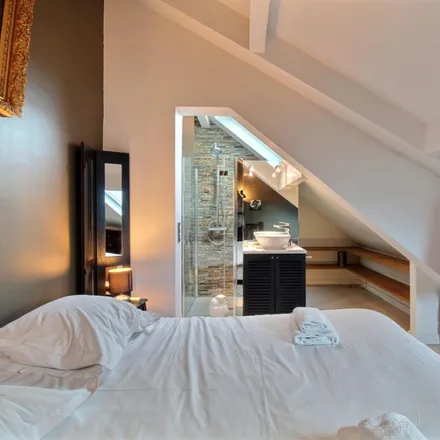 Rent this 1 bed apartment on 10 Rue Baudelique in 75018 Paris, France