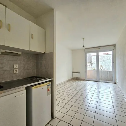 Image 5 - 7B Avenue des Landais, 63000 Clermont-Ferrand, France - Apartment for rent