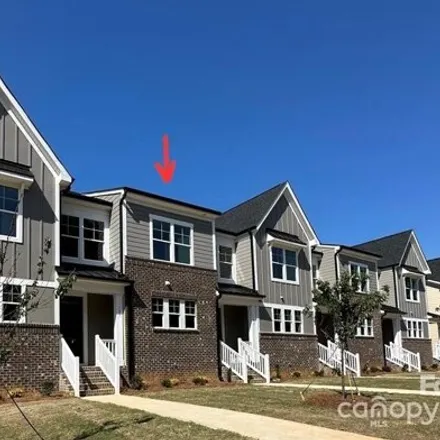 Buy this 3 bed townhouse on 143 Glencoe Lane in Mooresville, NC 28117