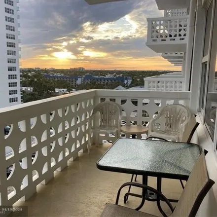 Image 2 - Ocean Summit, 4010 Galt Ocean Drive, Fort Lauderdale, FL 33308, USA - Condo for rent