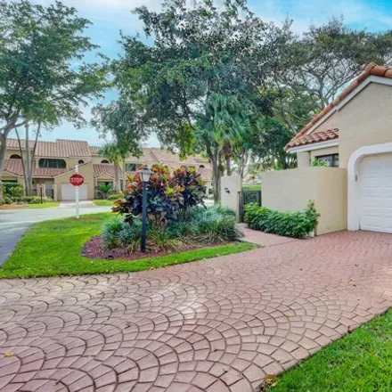 Image 2 - 22599 Meridiana Drive, Palm Beach County, FL 33433, USA - House for sale