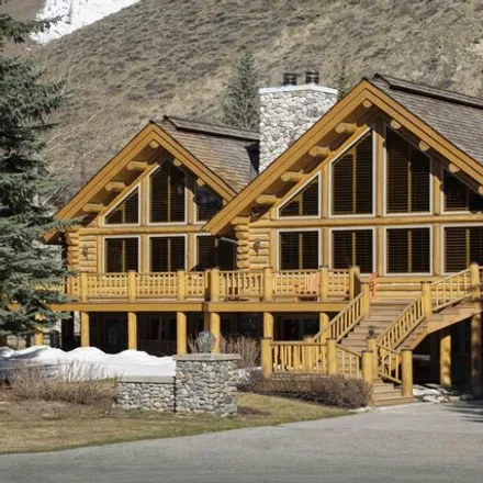 Buy this 3 bed house on 340 Lloyd Court in Ketchum, ID 83340