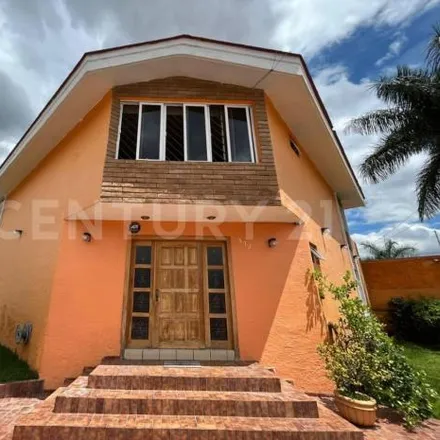 Buy this 4 bed house on Calle Comerciantes in Arcos de Guadalupe, 45037 Zapopan