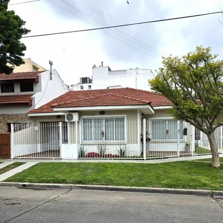 Buy this 3 bed house on Doctor Pedro Chutro 591 in Partido de Morón, 1706 Haedo