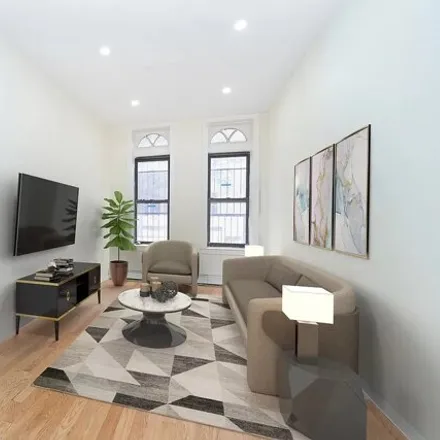 Rent this 1 bed townhouse on 460 West 145th Street in New York, NY 10031