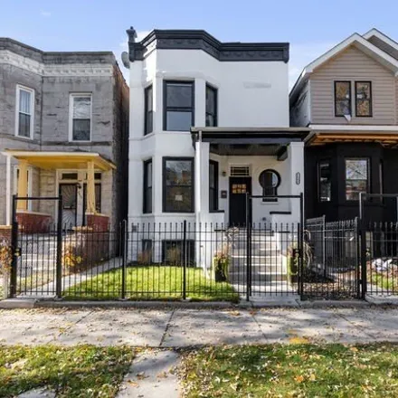 Buy this 3 bed house on 6642 South Drexel Avenue in Chicago, IL 60637