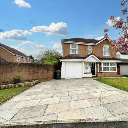 Buy this 6 bed house on Wrenswood Drive in Ellenbrook, M28 7GS