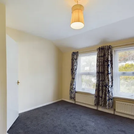 Rent this 2 bed apartment on Barton Hill Academy Nursery in Barton Hill Road, Torquay