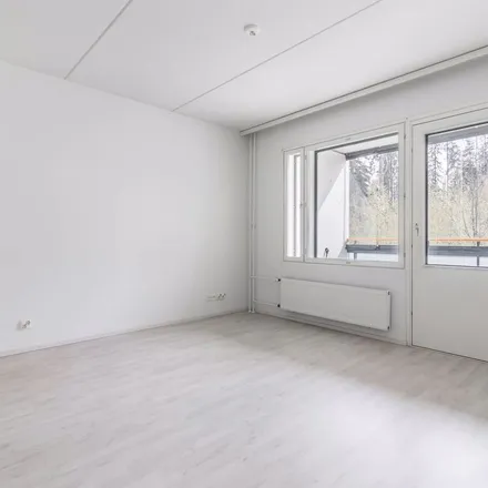 Rent this 2 bed apartment on Tapulikatu 30 in 04200 Kerava, Finland
