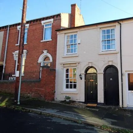 Buy this 3 bed townhouse on King William Street in Amblecote, DY8 4EP