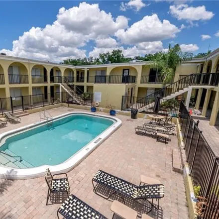 Buy this 1 bed condo on 3206 W Azeele St Apt 129 in Tampa, Florida
