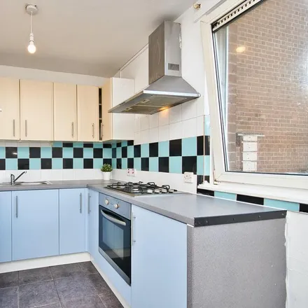 Rent this 4 bed apartment on Crane House in 350 Roman Road, Old Ford