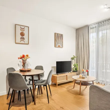 Image 5 - 18 Sydney Park Road, Macdonaldtown NSW 2015, Australia - Apartment for rent