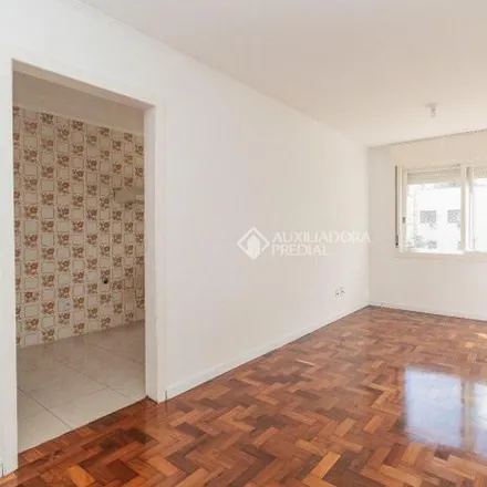 Rent this 2 bed apartment on Rua Ari Marinho in Higienópolis, Porto Alegre - RS