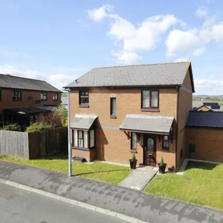 Buy this 3 bed house on Beacons Park in Brecon, LD3 9BR
