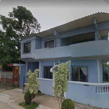 Buy this 5 bed house on Calle Cuichapa in 96680 Agua Dulce, VER