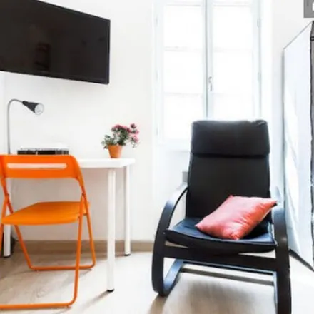 Rent this 1 bed apartment on 45 Chemin de l'Église de Montaudran in 31400 Toulouse, France