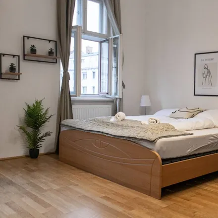 Rent this 3 bed apartment on Liebhartsgasse 13 in 1160 Vienna, Austria