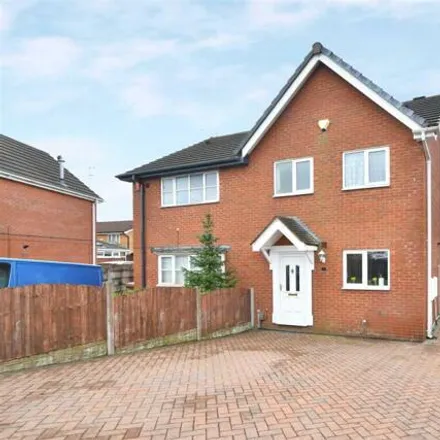 Buy this 3 bed duplex on Ledstone Way in Longton, ST3 5UQ