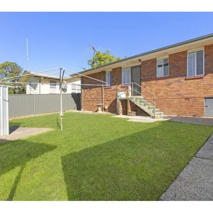 Image 6 - Bell Crescent, Leumeah NSW 2560, Australia - Apartment for rent