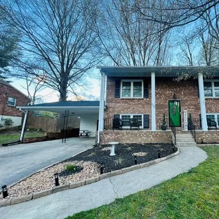 Buy this 4 bed house on 139 Graymont Place in Danville, VA 24541