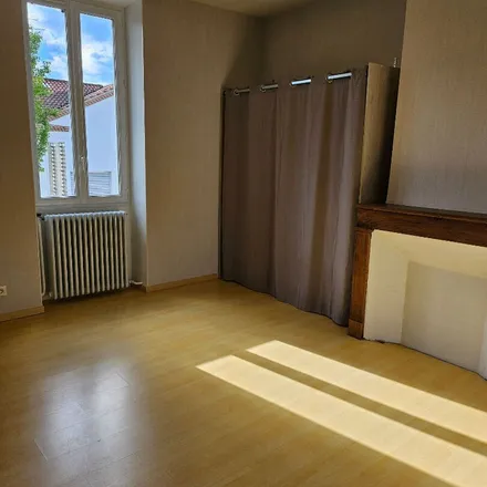 Image 7 - 43 Avenue Albert Thomas, 81400 Carmaux, France - Apartment for rent