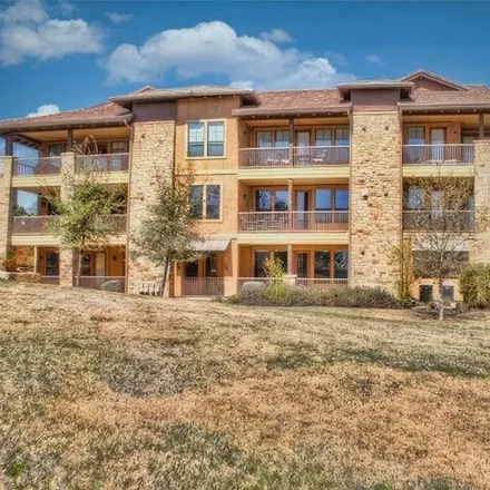 Buy this 3 bed condo on 17401 Breakwater Drive in Jonestown, Travis County