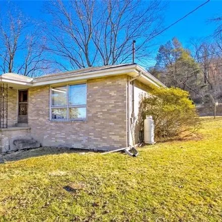 Buy this 3 bed house on 5571 Edwards Road in Murrysville, PA 15668
