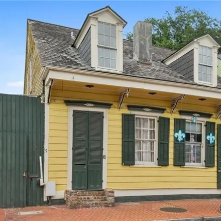 Buy this 2 bed condo on 933 Orleans Avenue in New Orleans, LA 70112